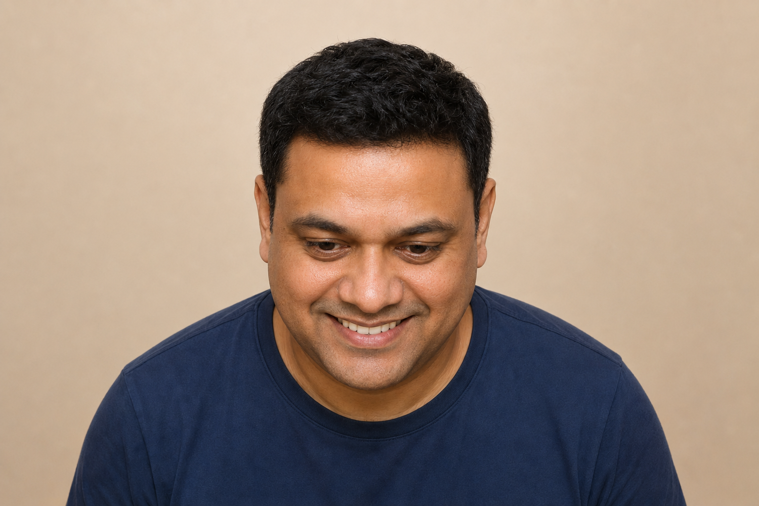 Hair Patch vs Hair Transplant: Which Option Fits Your Goal?